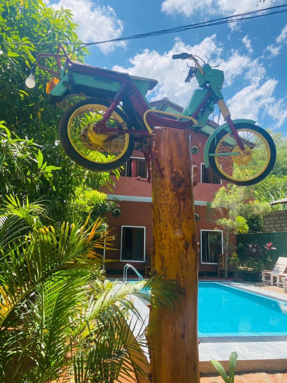 Hotel Hideaway Garage Dambulla Exterior photo